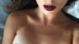 Hot naked brunette used a vibrator on herself, homemade vid
