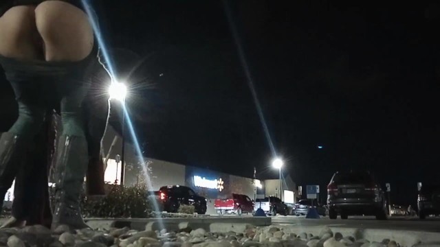 Pissing in the Walmart Parking Lot * Super Nervous